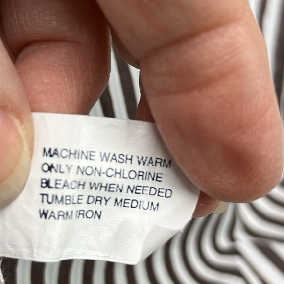 GAP Black and White Striped Blouse - Picture 14 of 16